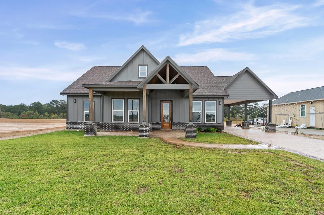 Photo of 1242 Long Leaf Pine Street