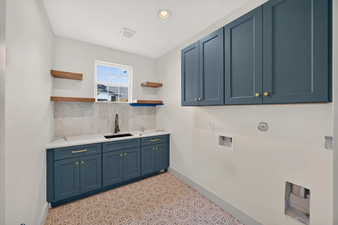 Photo of 6523 Vanlynn Lane