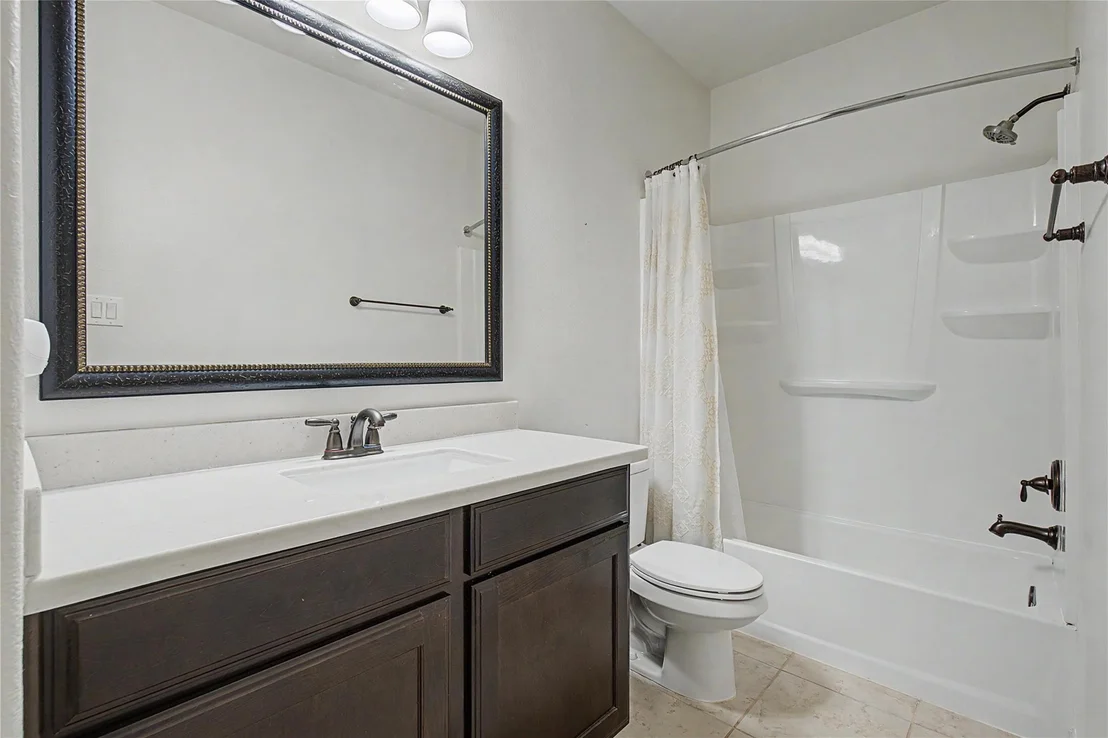 Photo of 964 Wannan Lane