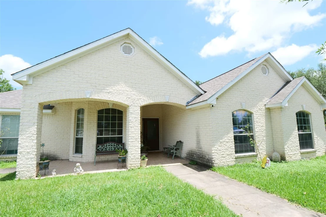 Photo of 9993 County Road 405
