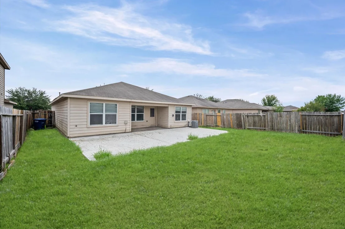 Photo of 907 Marigold Road
