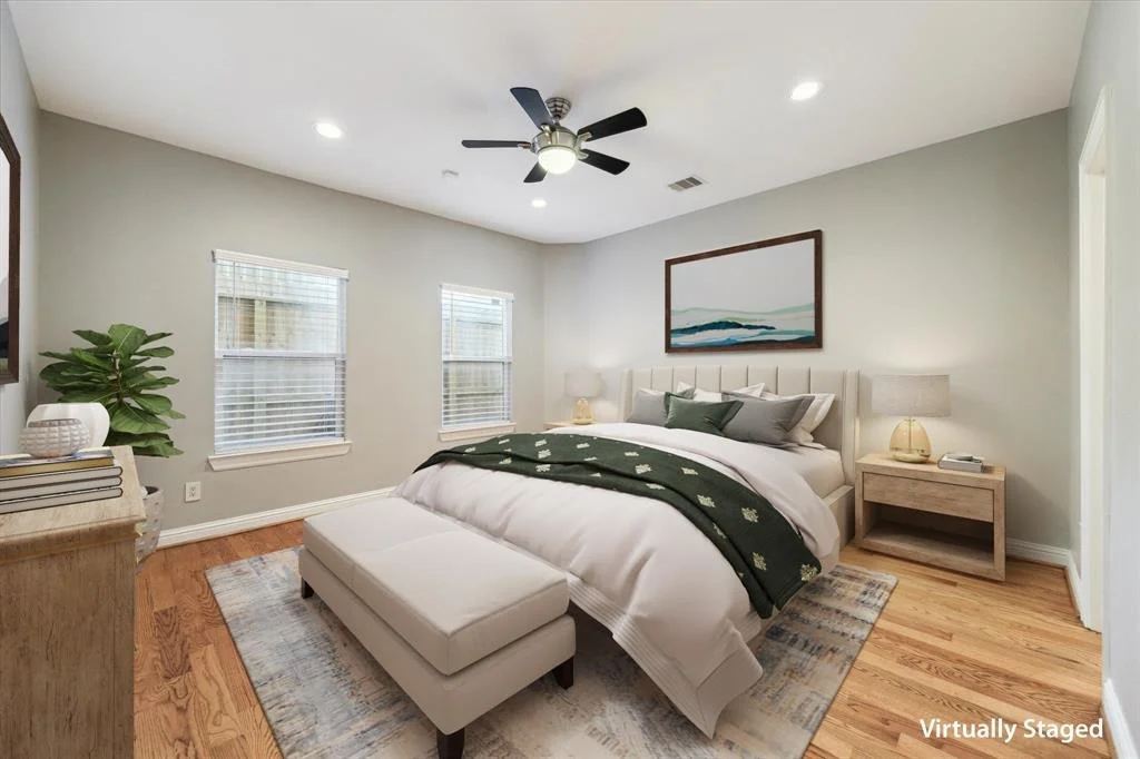 Photo of Unit C at 907 Rhode Place