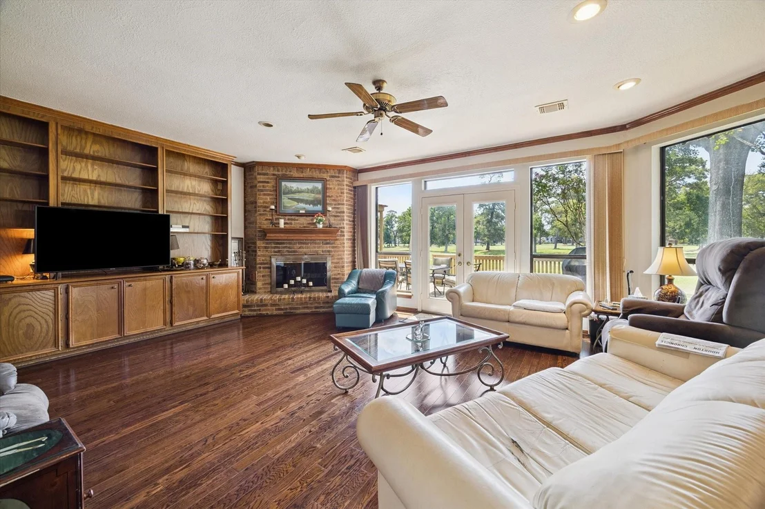 Photo of 20240 Ivy Point
