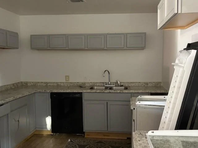 Photo of 5722 Glenhurst Drive
