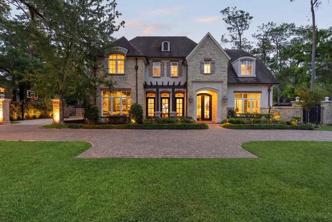 Photo of 634 Knipp Road