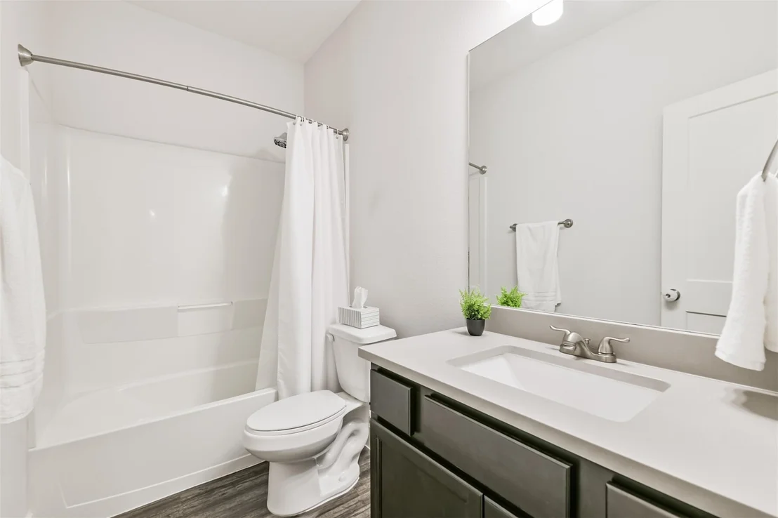 Photo of 260 Shoreview Drive