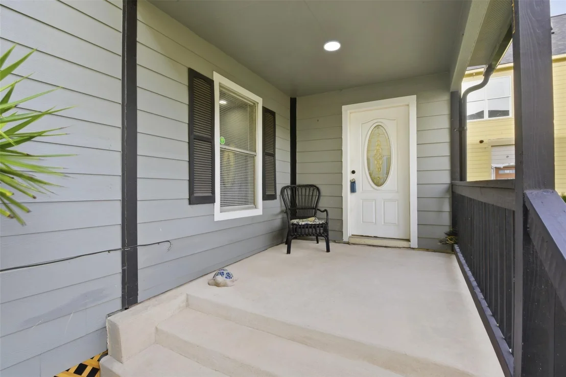 Photo of 2217 Creston Drive