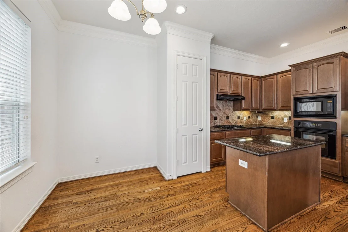 Photo of 3203 Holly Path Drive