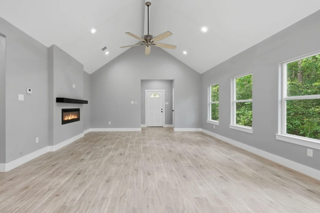 Photo of 15011 Indian Hill Trail