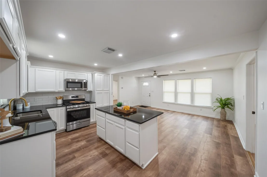Photo of 3051 Rothermel Road
