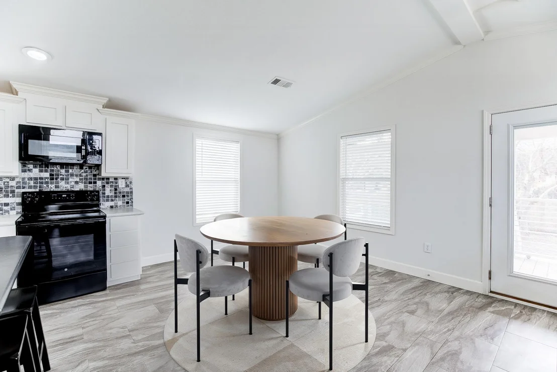 Photo of 518 4th Street