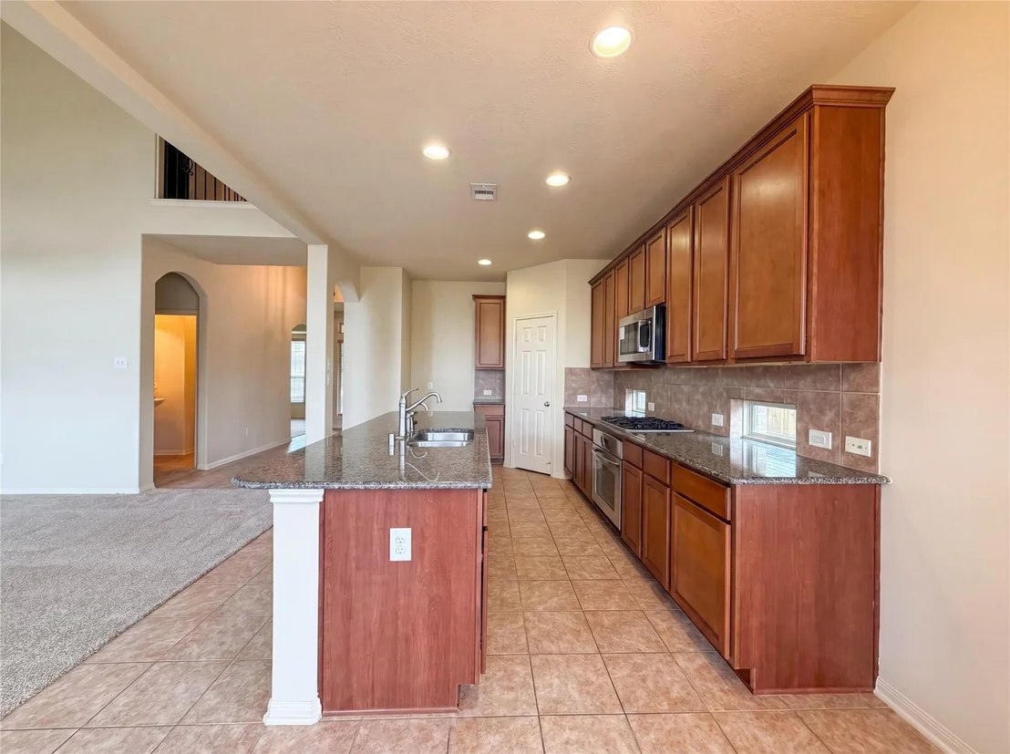 Photo of 4710 Autumn Pine Lane