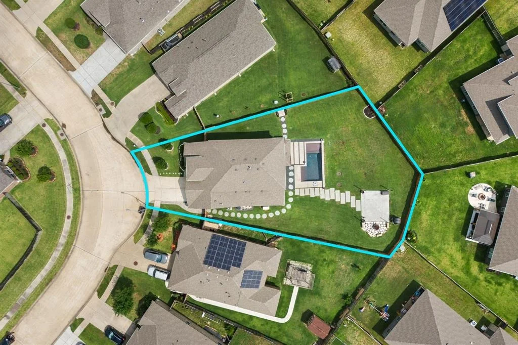 Photo of 31435 Stone Ridge Forest Drive