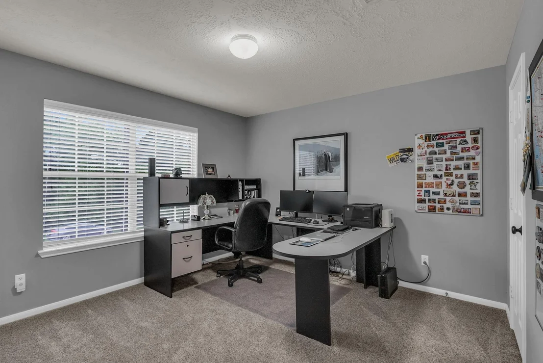 Photo of 6910 Grant Drive