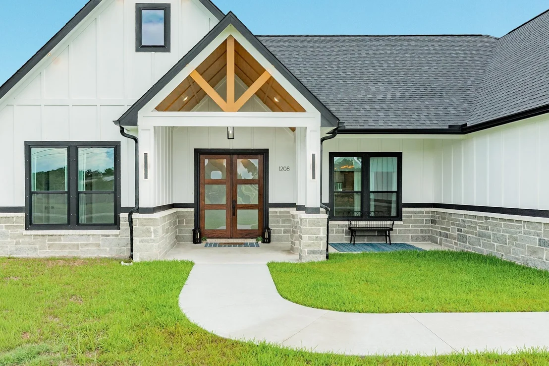 Photo of 1208 Quarter Horse Trail
