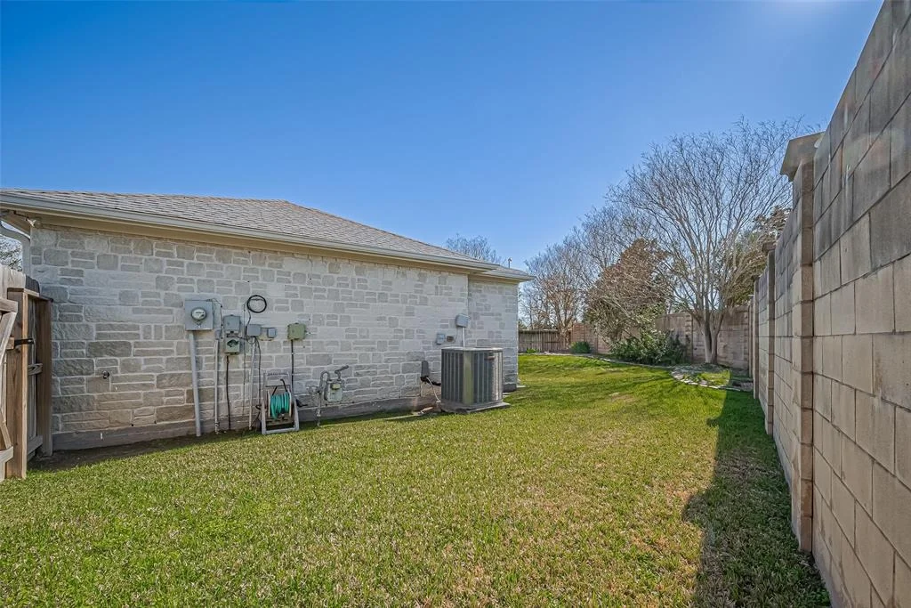Photo of 2811 Legends Crest Drive