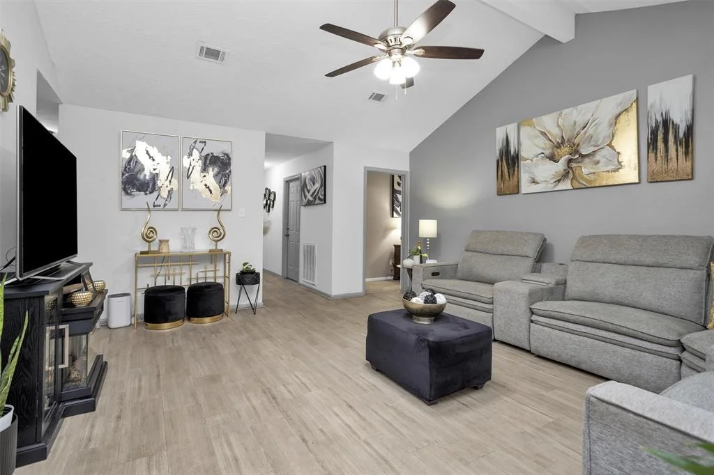 Photo of 23406 Dew Wood Lane