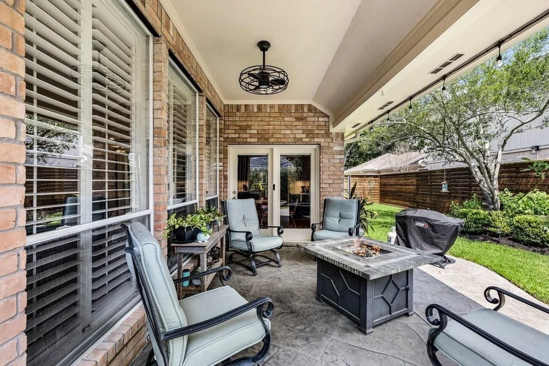 Photo of 4 Crestwood Circle