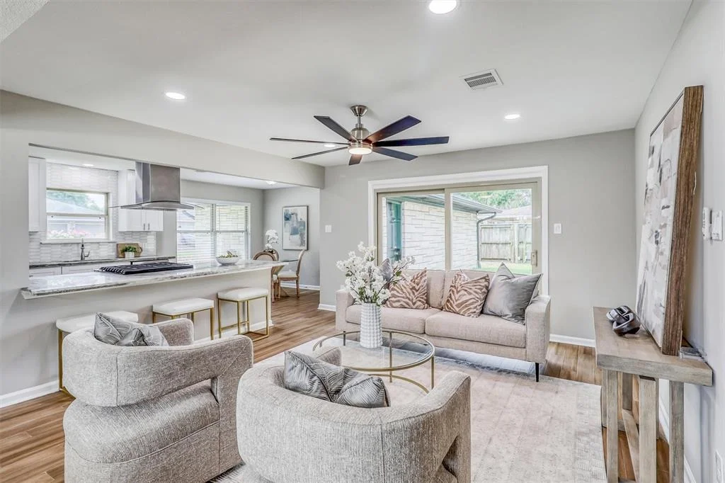 Photo of 2214 Lazybrook Drive