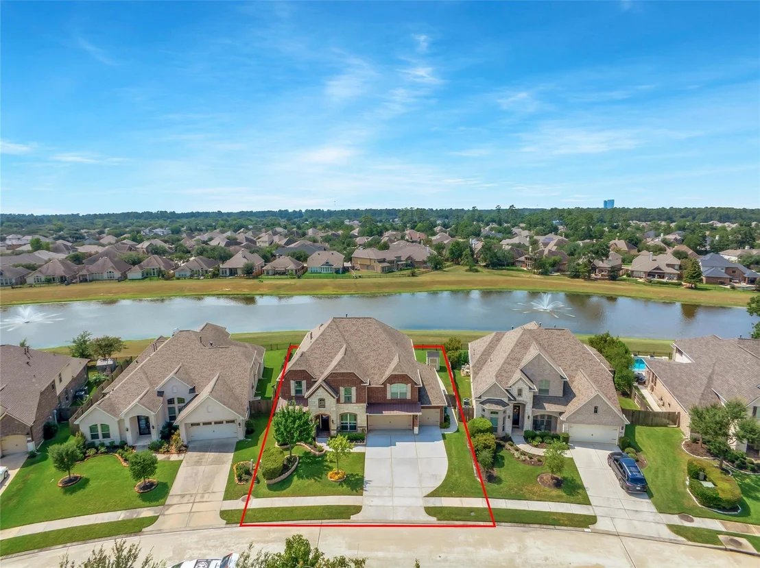 Photo of 2746 Lake Shadow Drive