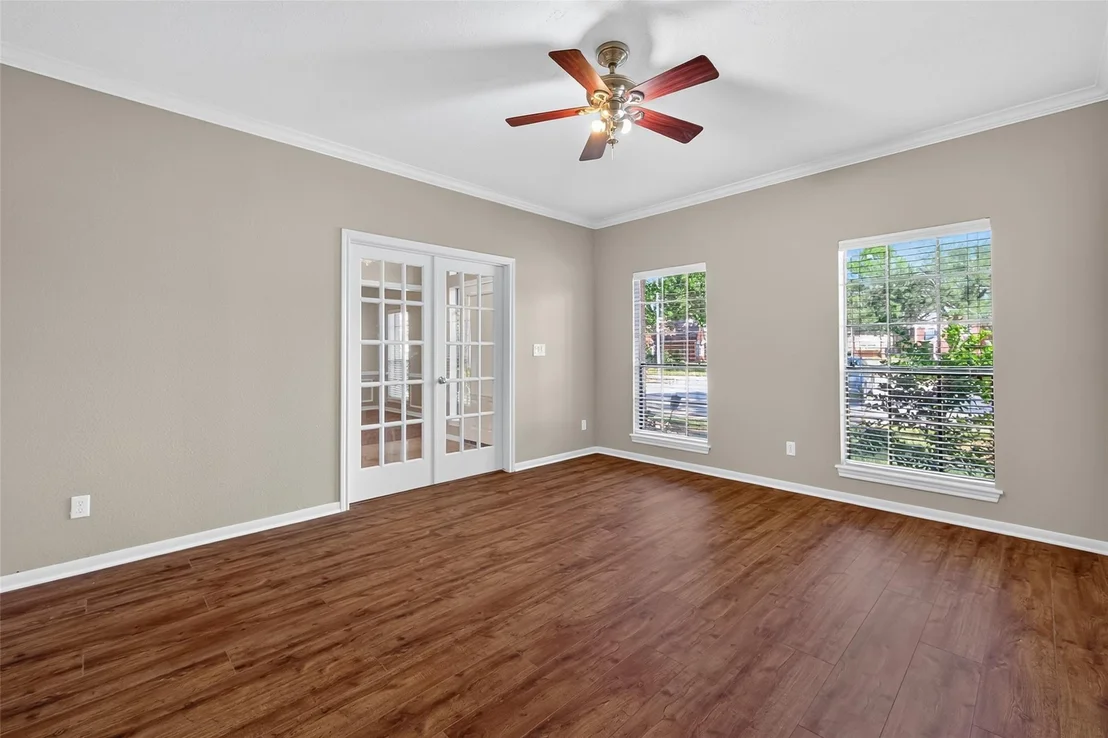 Photo of 1903 Hillside Oak Lane
