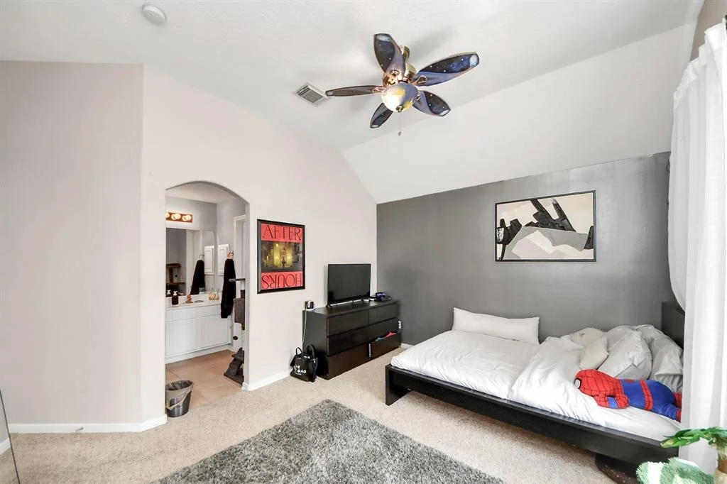 Photo of 12026 Auckland Point