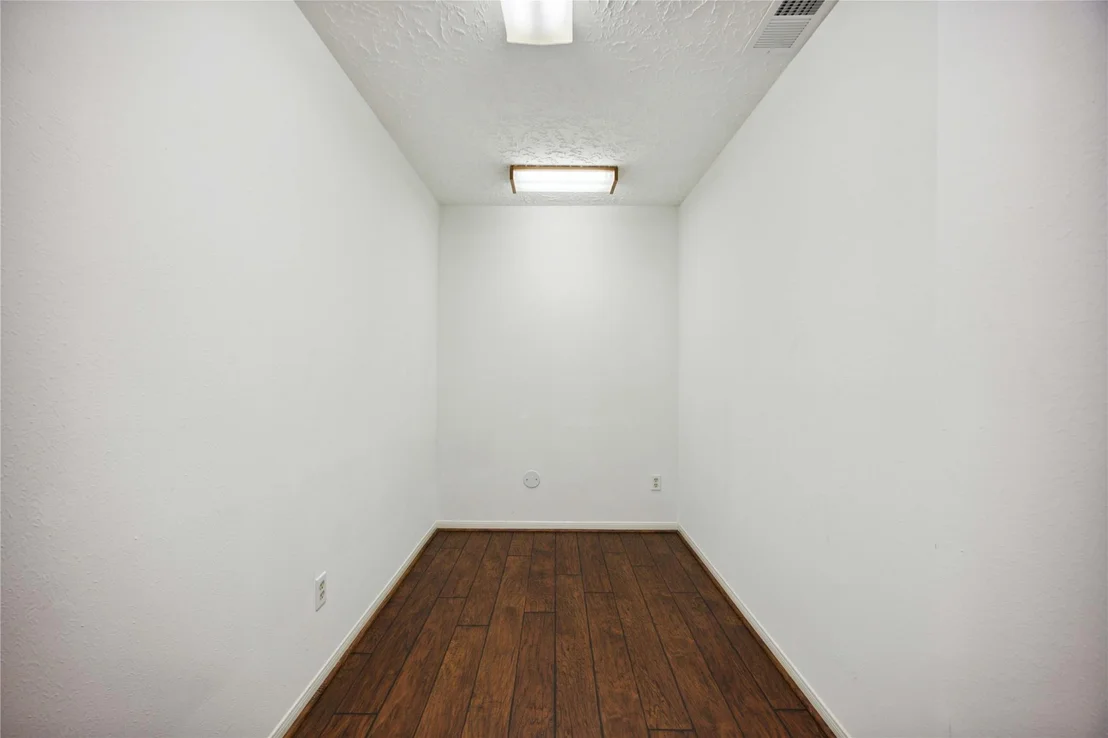 Photo of 4723 Lost Oak Drive
