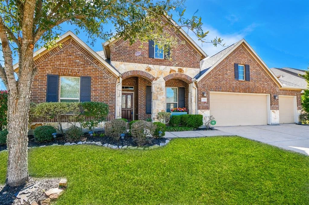 Photo of 7814 Blue Lake Drive