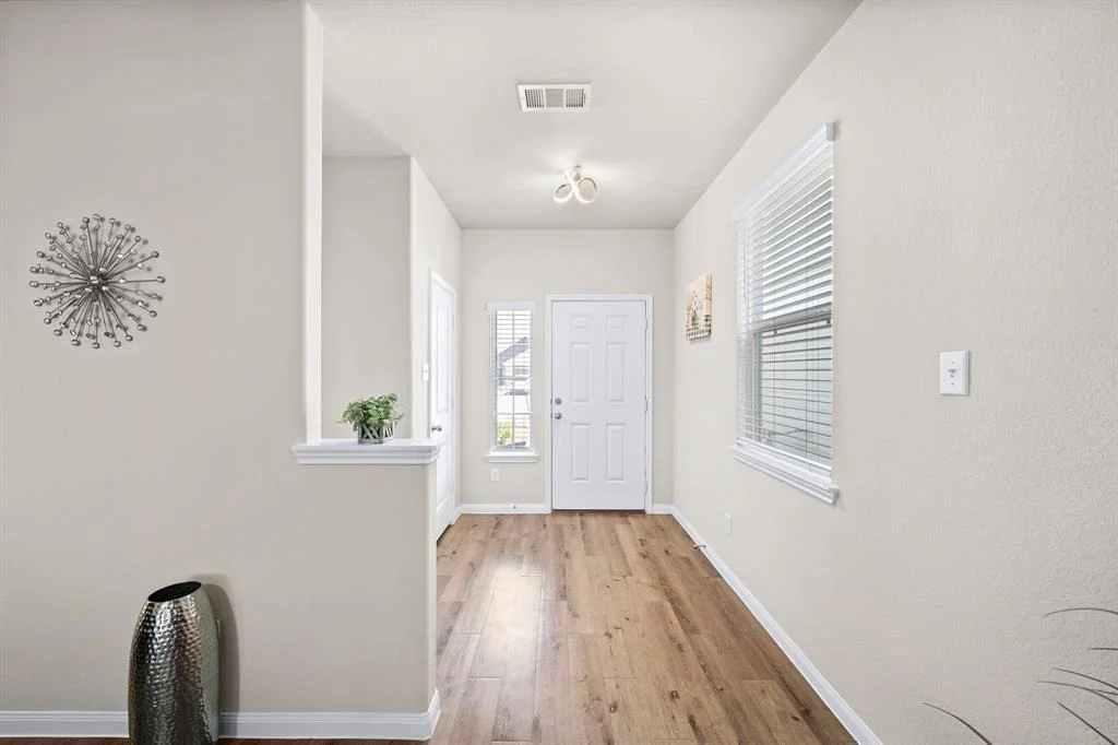 Photo of 25622 Brooklyn Lane