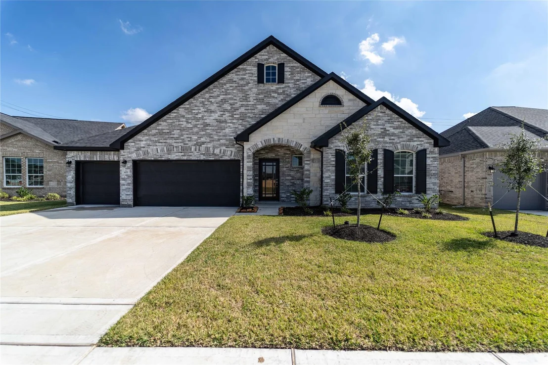 Photo of 422 Riesling Drive