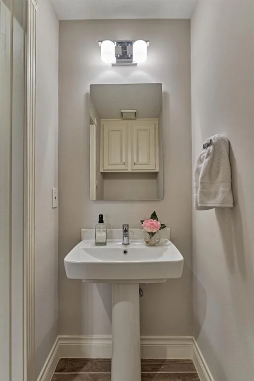 Photo of 62 N Turtle Rock Court