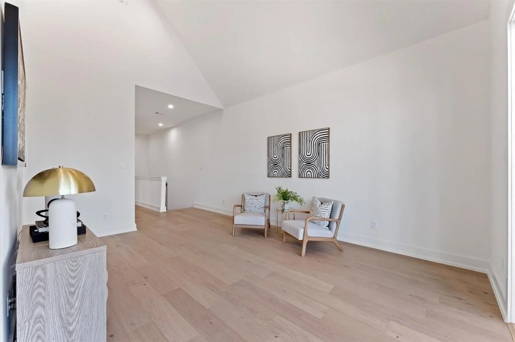 Photo of 324 Aurora Street