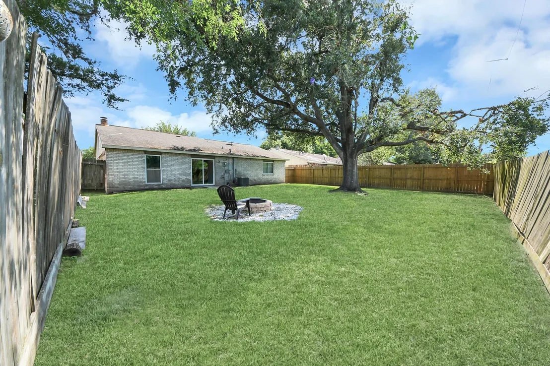 Photo of 6834 Kearney Drive