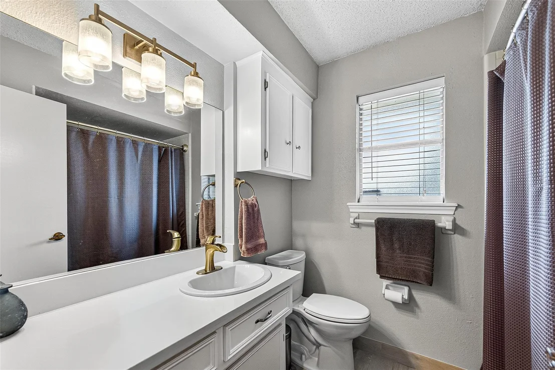 Photo of 1013 Paulette Drive