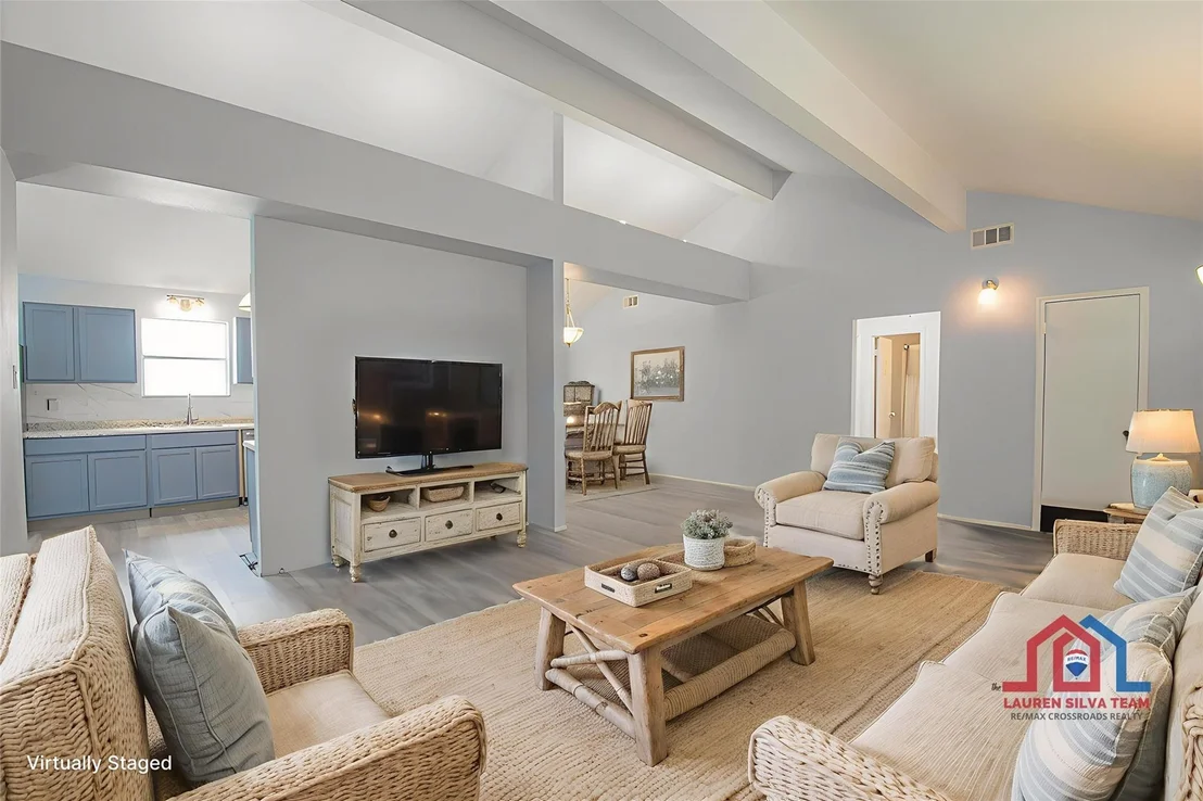 Photo of 2127 County Road 163