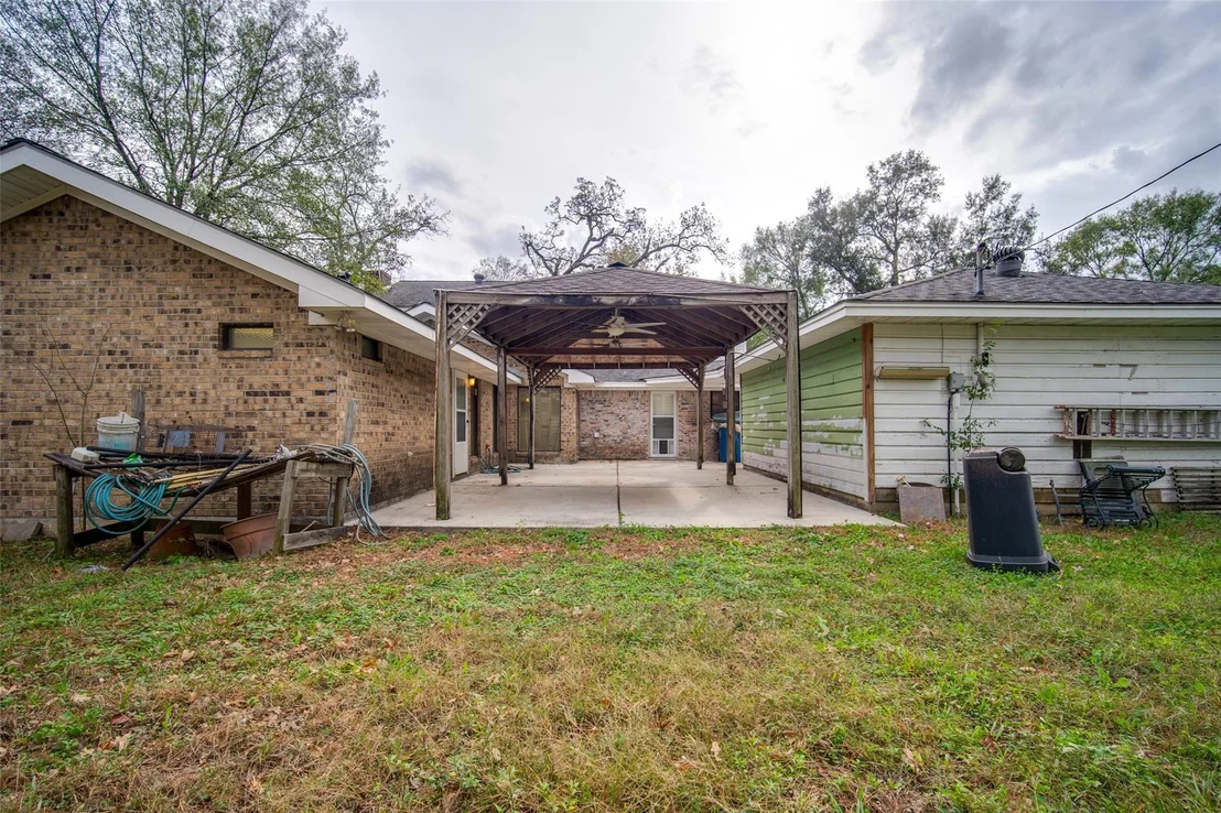 Photo of 1107 Pear Tree Lane