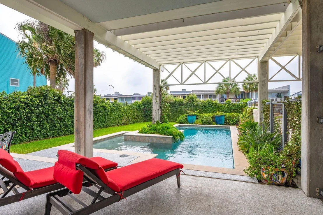 Photo of 12 Tiki Circle