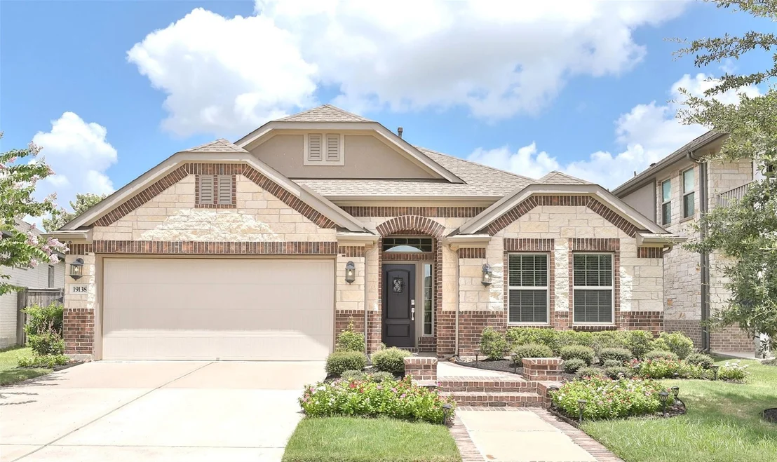 Photo of 19138 Longhorn Point Drive
