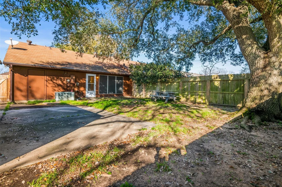 Photo of 19427 Plantain Drive