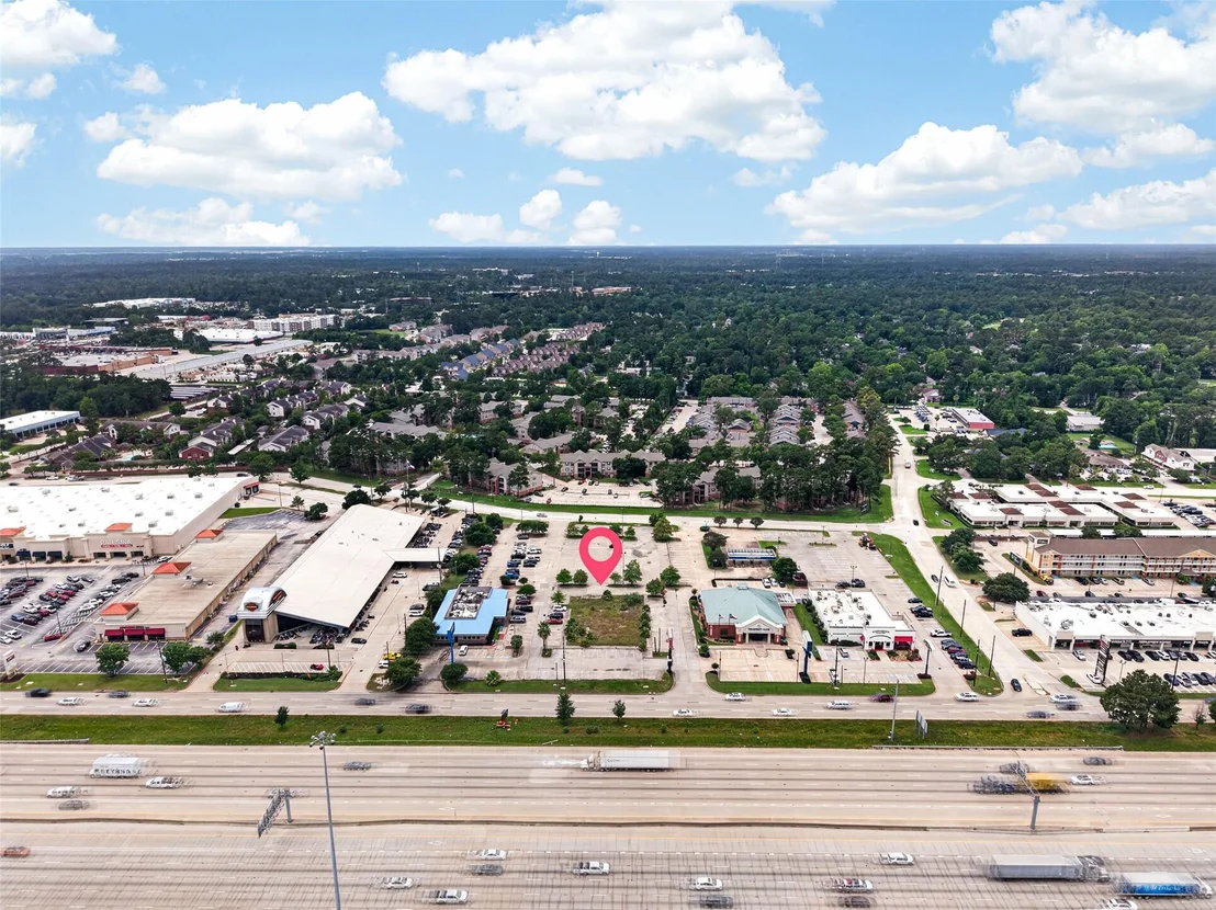Photo of 25657 Interstate 45