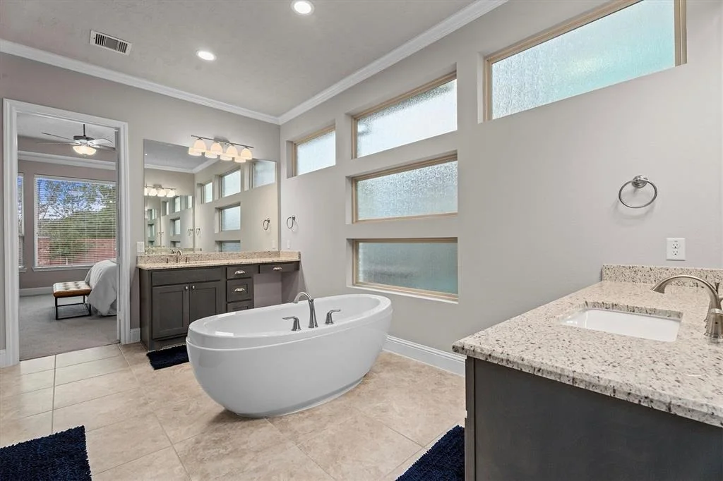 Photo of 27626 Long Cliff Lane