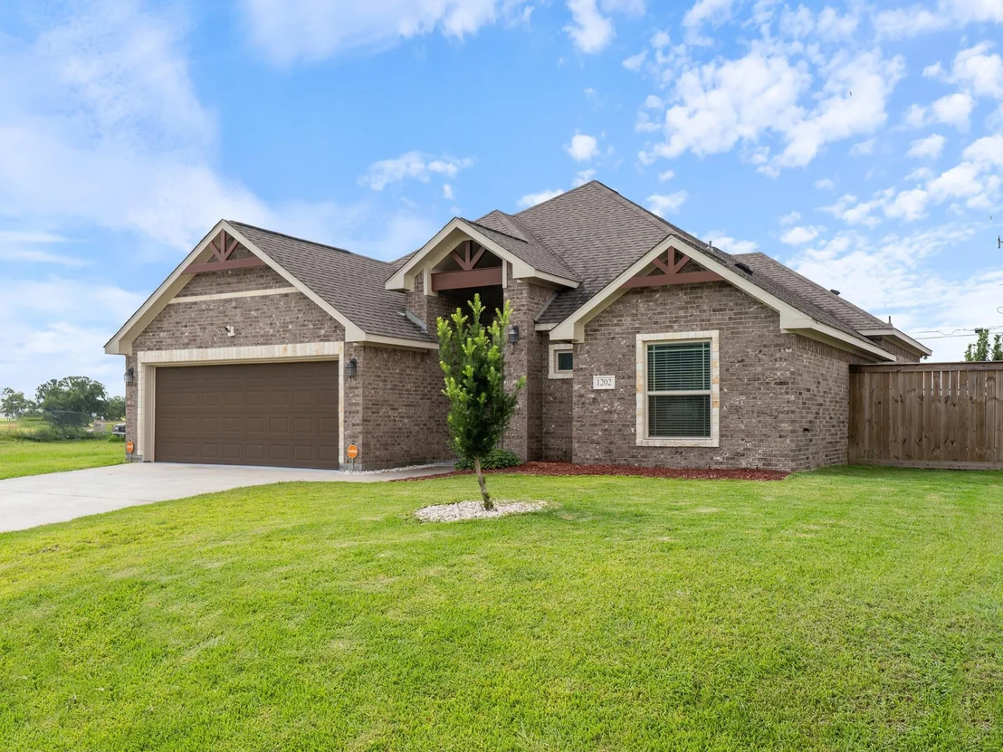 Photo of 1202 Sailfish Drive
