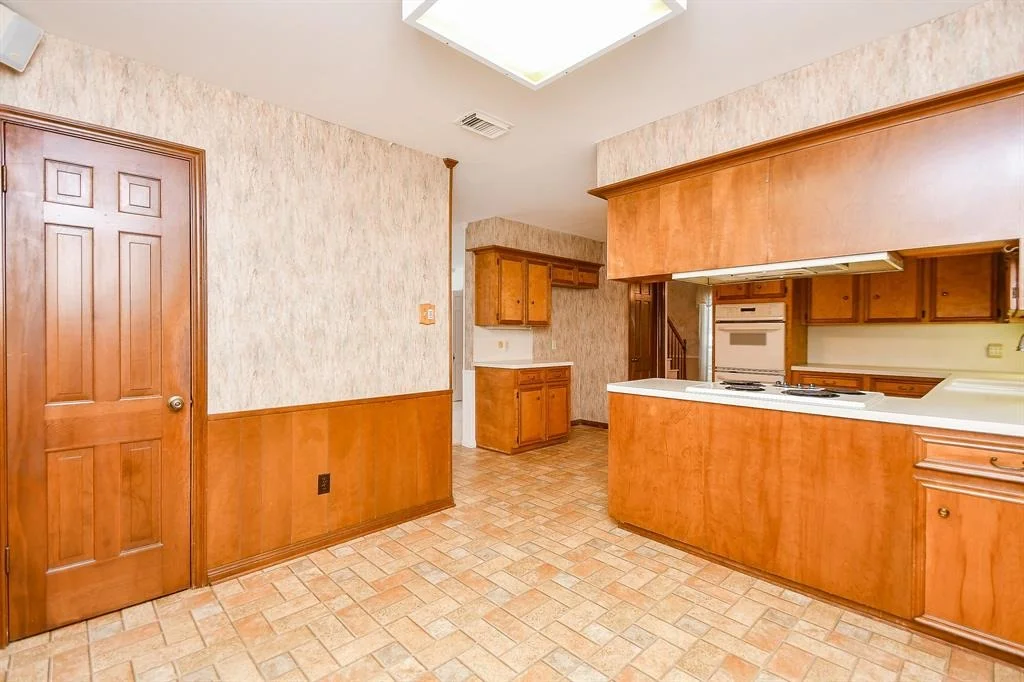 Photo of 14626 Carolcrest Drive
