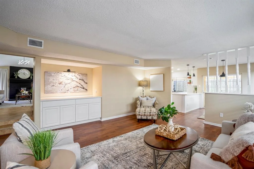 Photo of 6806 Peace River Drive