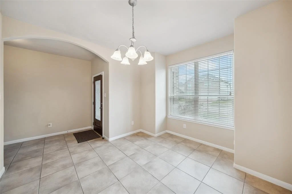 Photo of 1306 S Maple Drive