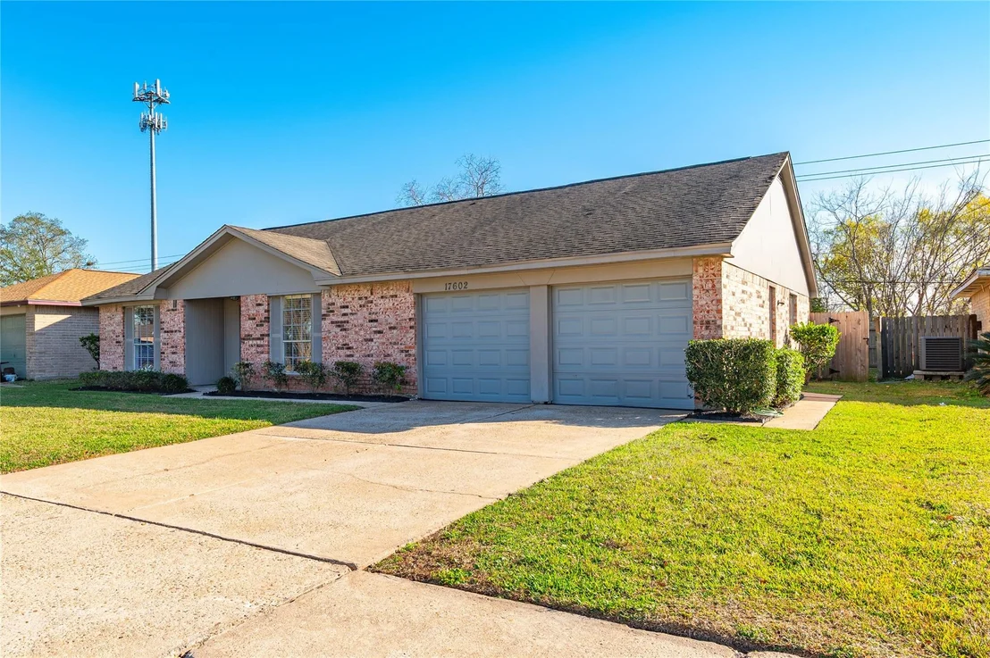 Photo of 17602 Heritage Bay Drive