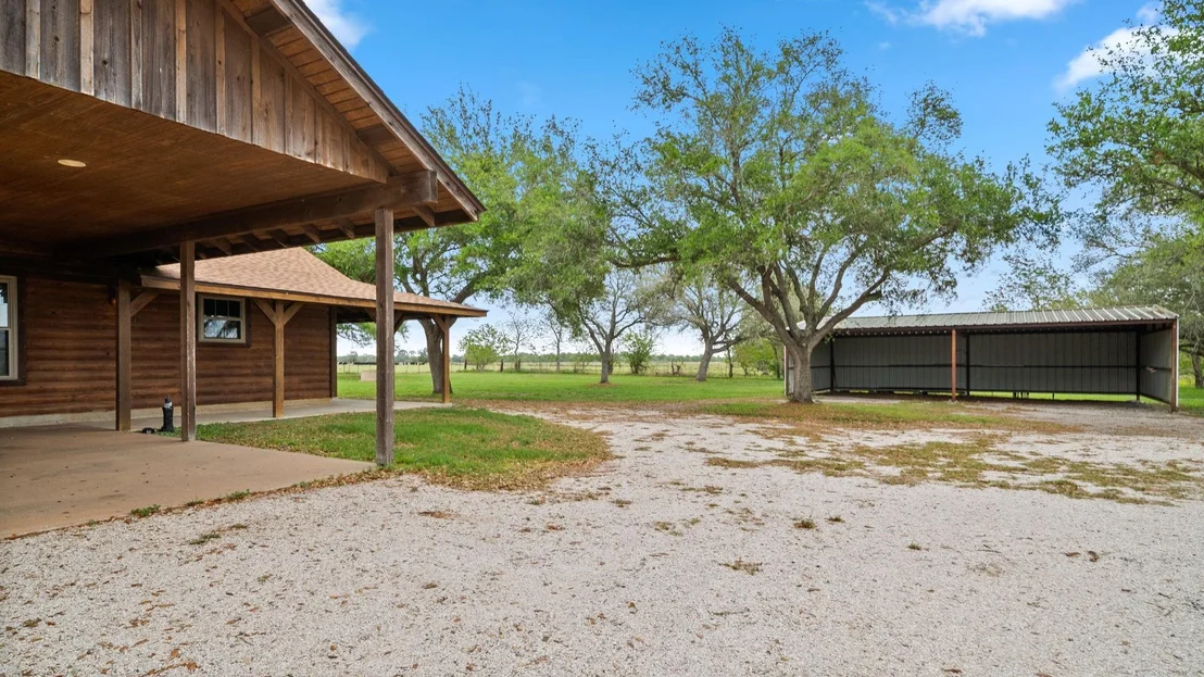 Photo of 16120 Brown Road