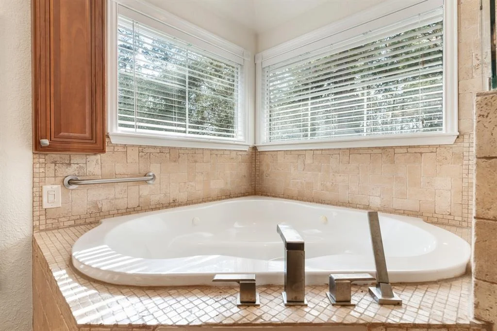 Photo of 35 Alden Glen Drive