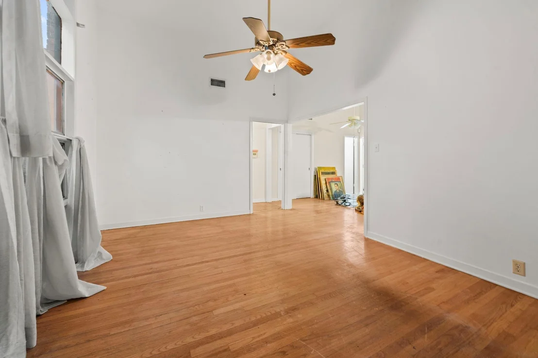 Photo of 7511 Dearborn Street