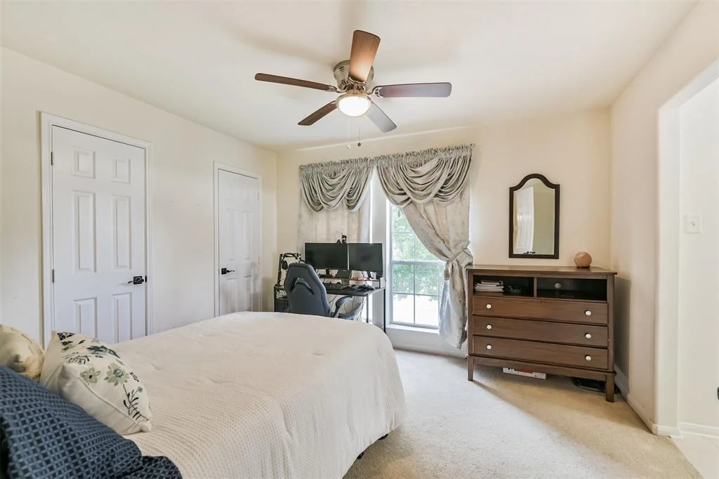 Photo of 9127 Memorial Valley Drive